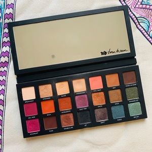 Urban Decay Born to Run Eyeshadow Palette